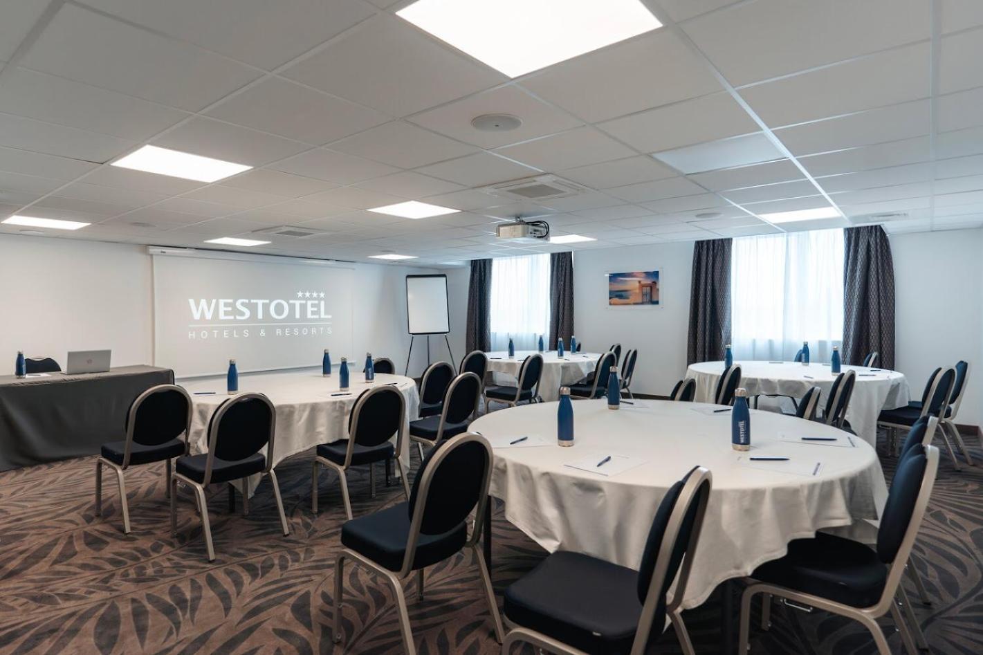 Westotel Taverny - Paris Val-D'Oise 외부 사진