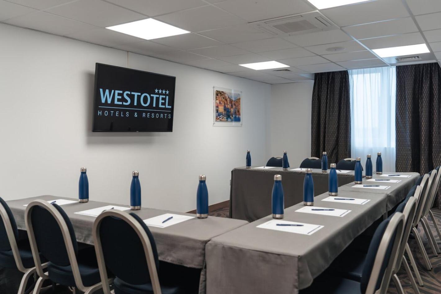 Westotel Taverny - Paris Val-D'Oise 외부 사진