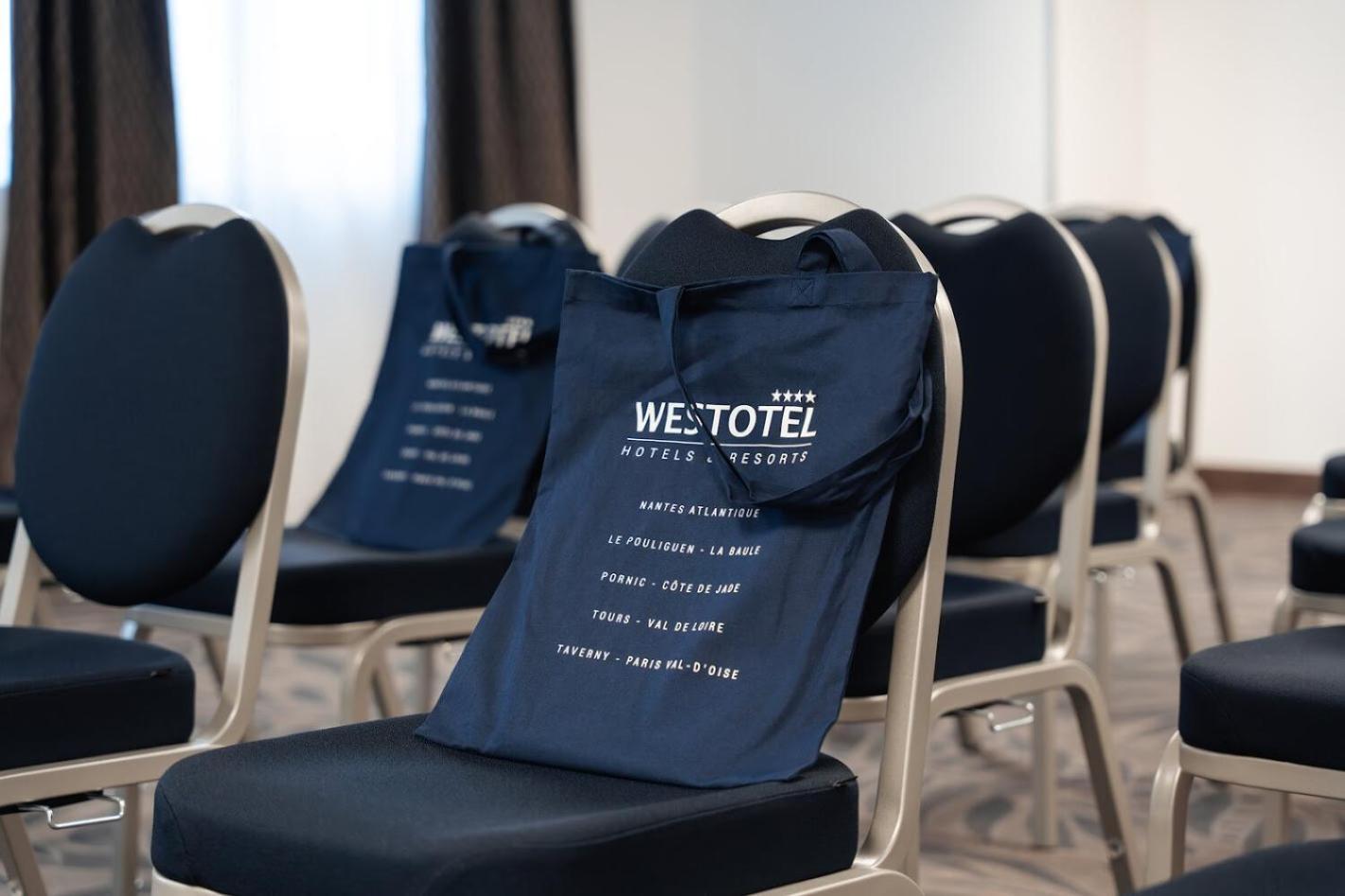 Westotel Taverny - Paris Val-D'Oise 외부 사진